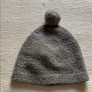 everlane grey beanie